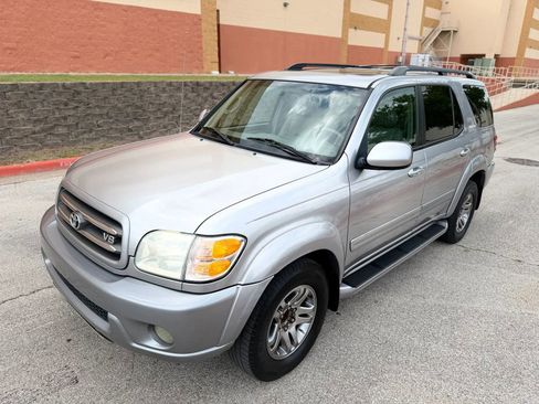 Used 2004 Toyota Sequoia Limited image 5