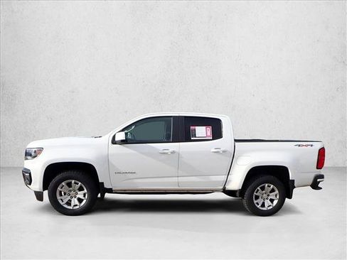 Used 2022 Chevrolet Colorado LT w/ LT Convenience Package image 2