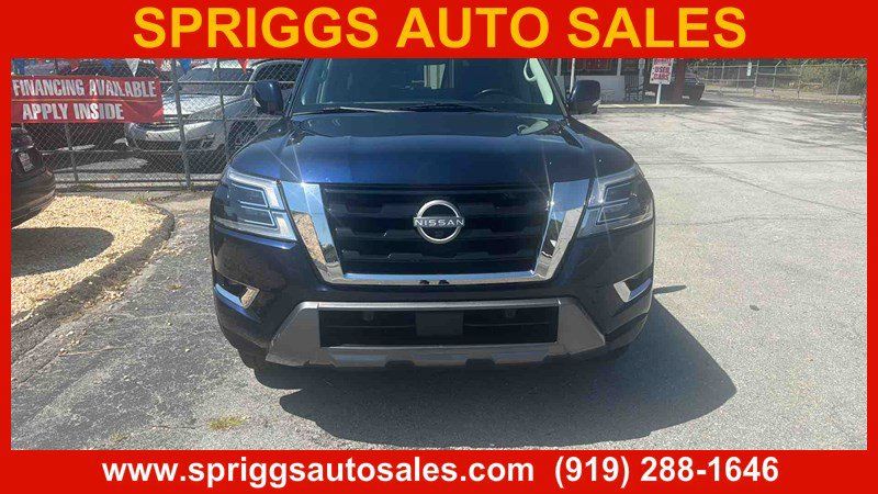 Used 2024 Nissan Armada SL w/ Captain's Chairs Package AWD/4WD image 2