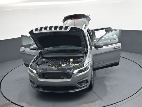 Used 2020 Jeep Cherokee Latitude Plus w/ Comfort/Convenience Group image 46