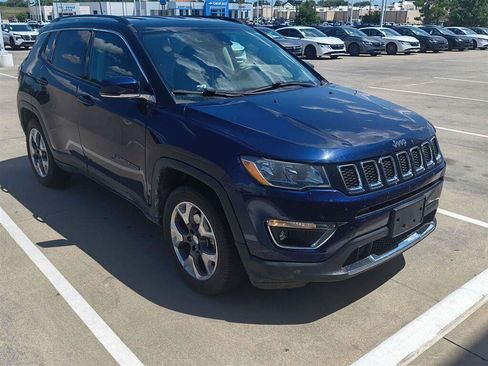 Used 2021 Jeep Compass Limited AWD/4WD image 9