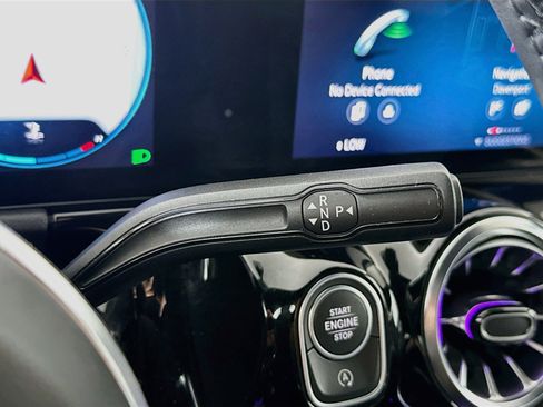 Used 2023 Mercedes-Benz GLA 250 4MATIC image 17