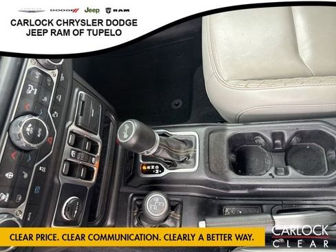 Used 2022 Jeep Wrangler Sahara image 26