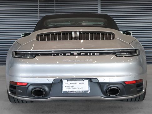 Certified 2021 Porsche 911 Carrera 4S AWD/4WD image 9
