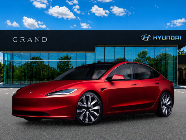 Used 2024 Tesla Model 3 Standard Range RWD image 1