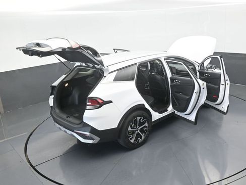 Used 2024 Kia Sportage EX image 70