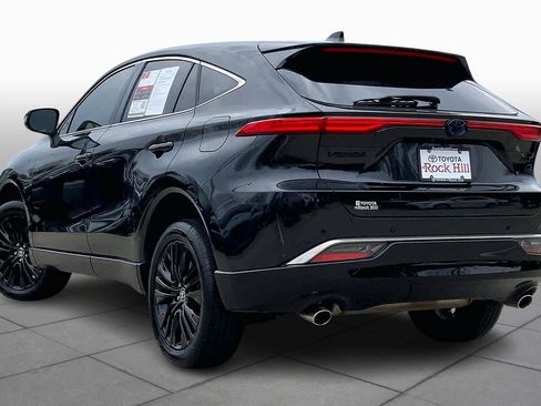 Used 2024 Toyota Venza Nightshade image 13