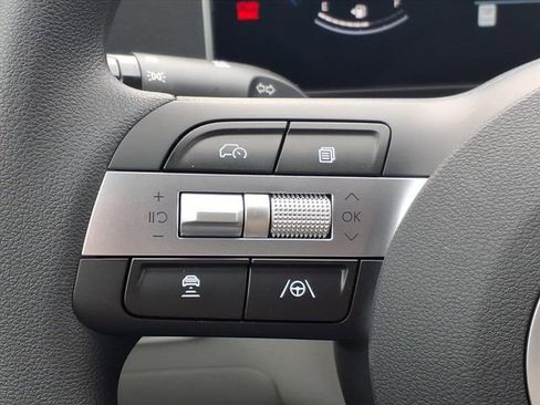 New 2026 Hyundai Tucson SE image 22