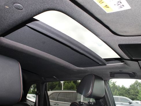 Used 2023 Honda CR-V Sport Touring image 27