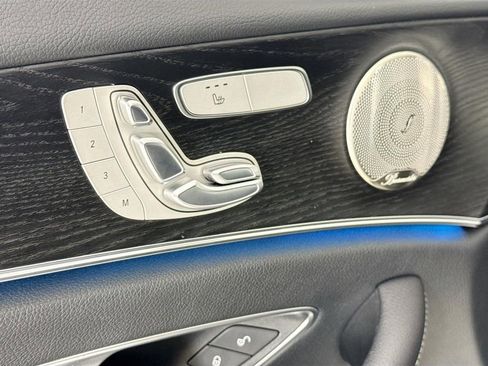 Used 2022 Mercedes-Benz E 350 Sedan image 22