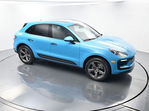 Used 2023 Porsche Macan image 42