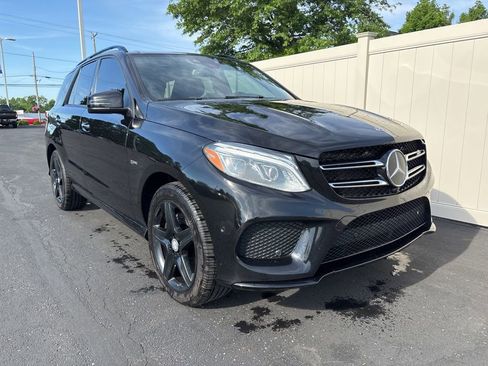Used 2017 Mercedes-Benz GLE 43 AMG 4MATIC image 2