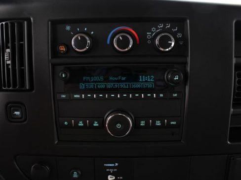 New 2026 Chevrolet Express 2500 image 4