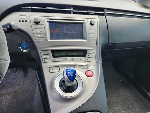 Used 2012 Toyota Prius Two image 18