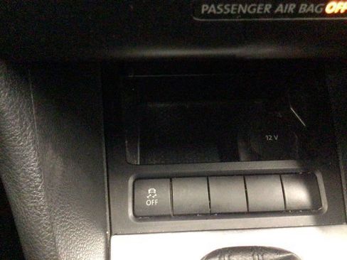 Used 2014 Volkswagen Golf TDI FWD image 21