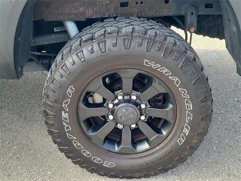 Used 2018 RAM 2500 Power Wagon image 10