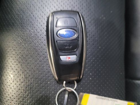 Used 2020 Subaru Ascent Limited w/ Technology Package AWD/4WD image 32