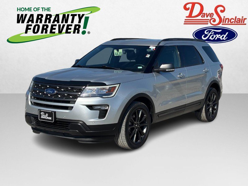 Used 2018 Ford Explorer XLT w/ Equipment Group 202A AWD/4WD image 1