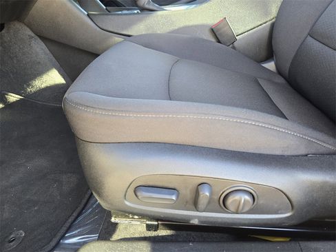 Used 2025 Chevrolet Malibu LT image 19