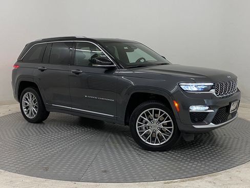 Used 2022 Jeep Grand Cherokee Summit image 6