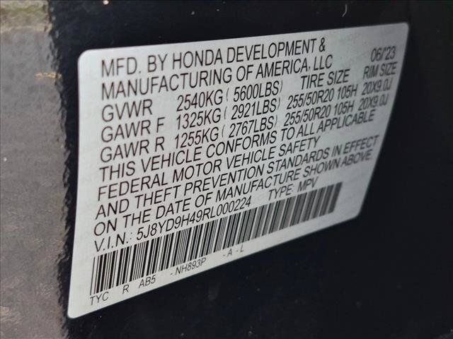 Certified 2024 Acura MDX w/ Technology Package FWD image 24