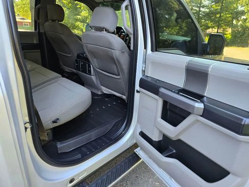 Used 2019 Ford F150 XLT w/ Equipment Group 302A Luxury image 13