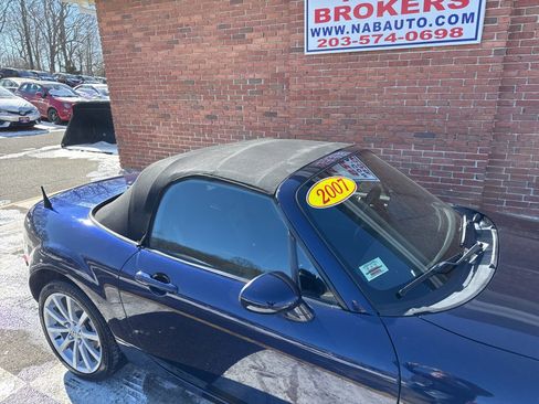 Used 2007 MAZDA MX-5 Miata Touring image 33