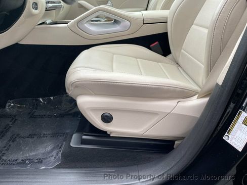 Used 2023 Mercedes-Benz GLE 450 4MATIC image 9