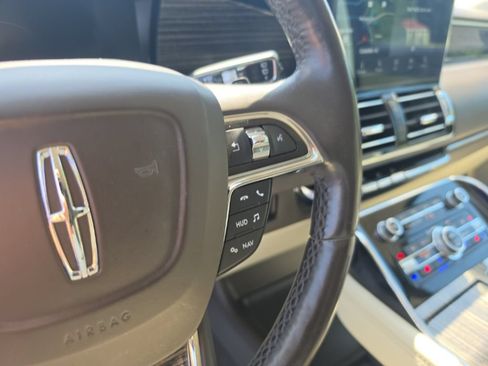Used 2020 Lincoln Navigator L Black Label w/ Cargo Convenience Package AWD/4WD image 20