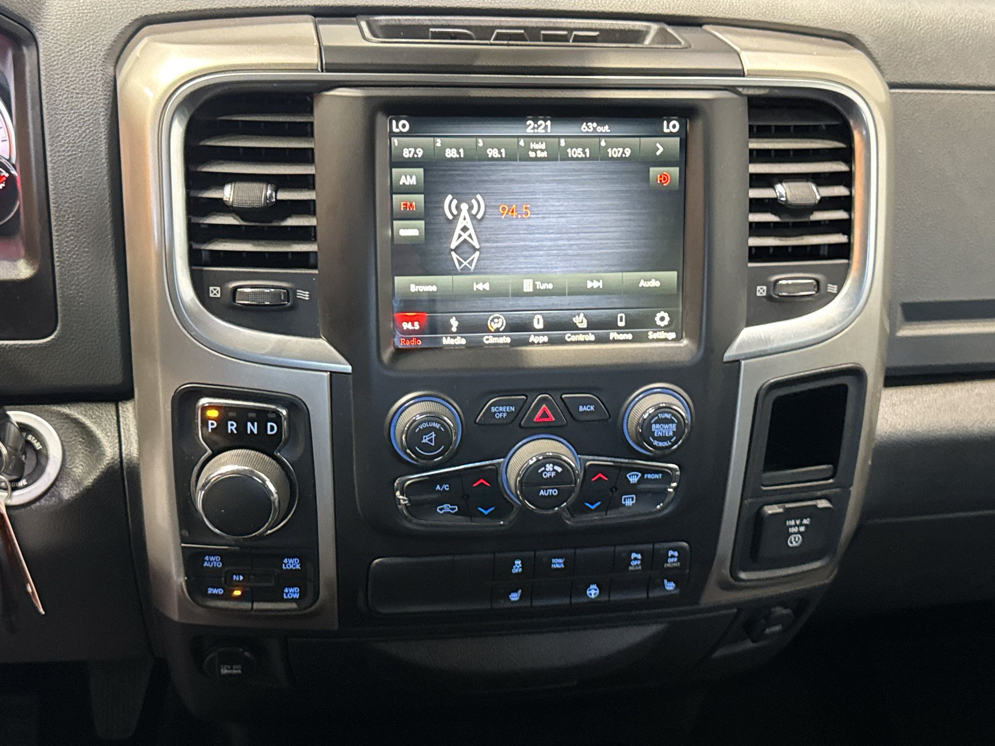 Used 2018 RAM 1500 Big Horn AWD/4WD image 25