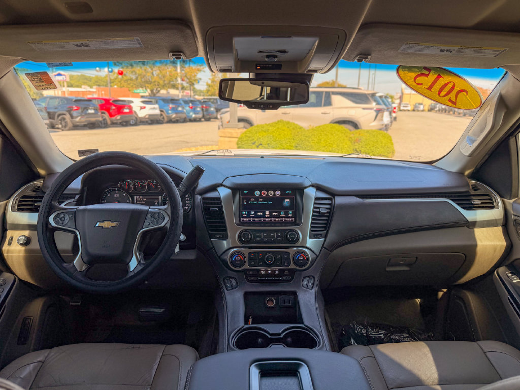 Used 2016 Chevrolet Suburban LT RWD image 15