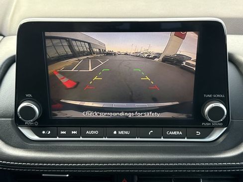 Certified 2023 Nissan Rogue SV w/ SV Premium B Package image 8