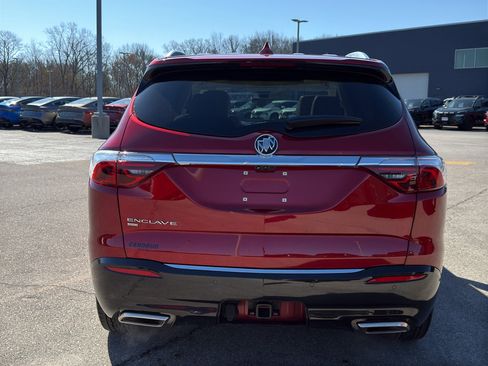Used 2023 Buick Enclave Premium w/ Experience Buick Package AWD/4WD image 7