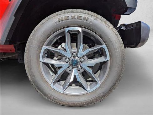 Used 2025 Jeep Wrangler Sport S w/ Convenience Group image 9