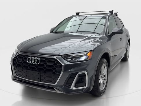 Used 2022 Audi Q5 2.0T Premium w/ Convenience Package AWD/4WD image 4