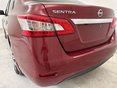 Used 2015 Nissan Sentra SV FWD image 21