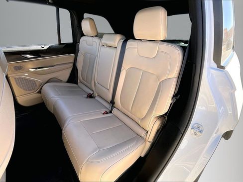 Used 2022 Jeep Grand Cherokee Limited 4xe w/ Luxury Tech Group II image 22