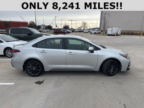 Certified 2025 Toyota Corolla XSE image 2