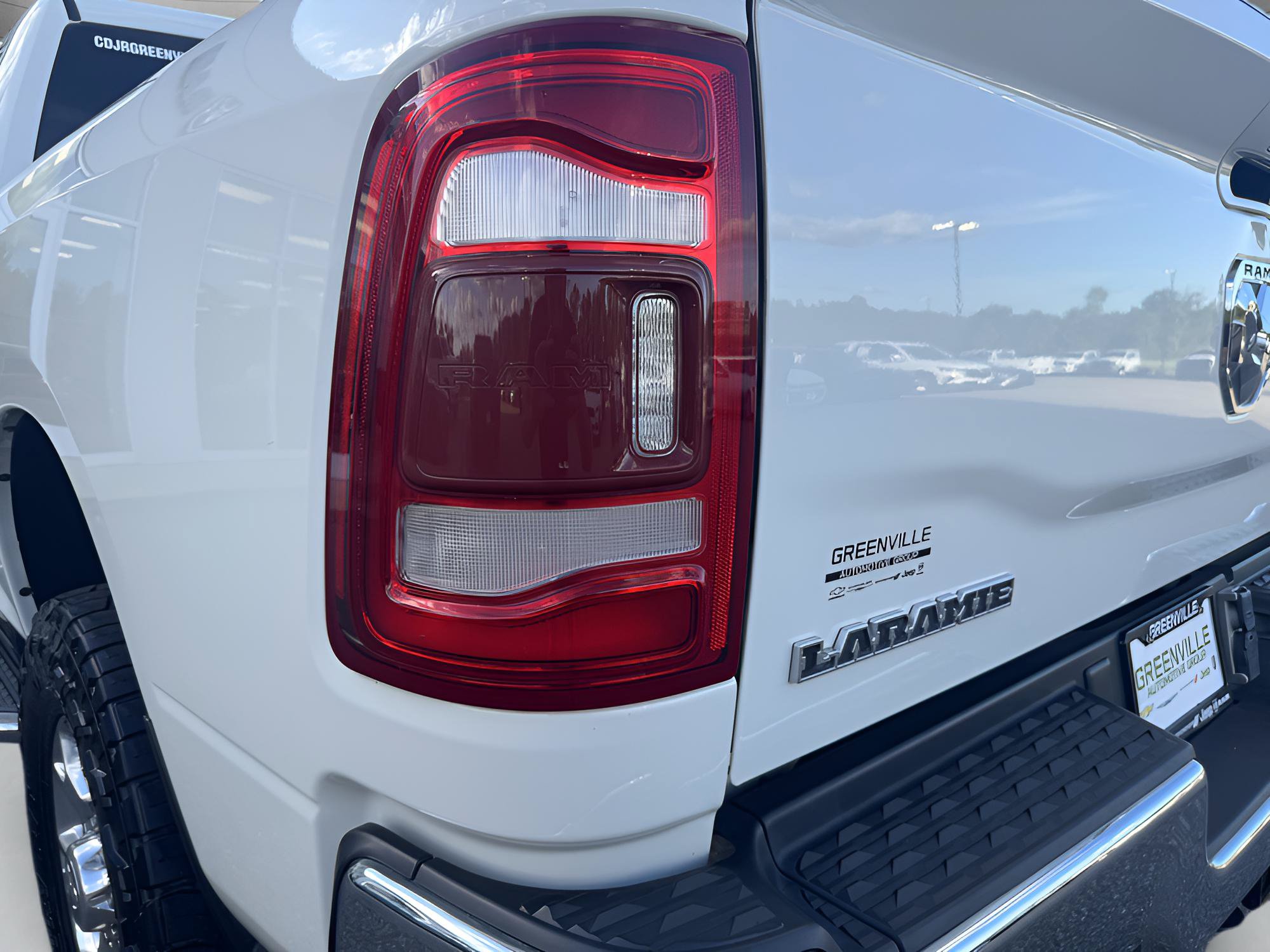 Used 2023 RAM 2500 Laramie AWD/4WD image 33