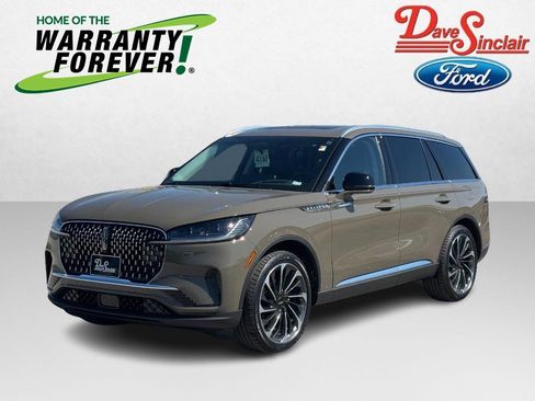 Used 2025 Lincoln Aviator Reserve w/ Equipment Group 201A AWD/4WD image 1