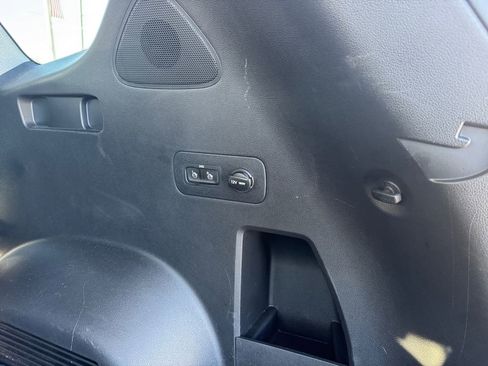 Used 2023 Hyundai Santa Fe Limited image 24