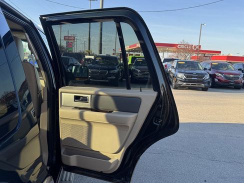 Used 2014 Ford Expedition XLT w/ Equipment Group 201A image 24