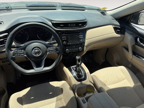Used 2017 Nissan Rogue SV AWD/4WD image 15