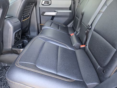 Used 2023 Ford Bronco Badlands AWD/4WD image 30
