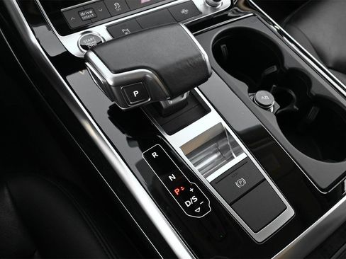 Used 2022 Audi Q7 2.0T Premium image 11