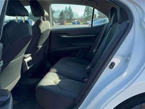 Certified 2021 Toyota Camry LE image 10