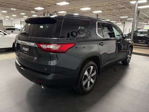 Used 2020 Chevrolet Traverse LT w/ LT Premium Package AWD/4WD image 4