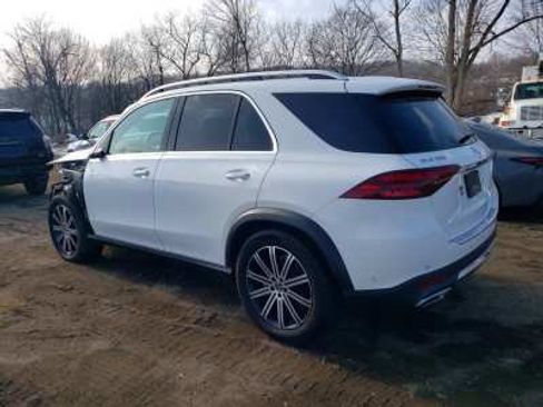 Used 2024 Mercedes-Benz GLE 350 4MATIC image 4