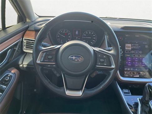 Used 2022 Subaru Outback Touring image 13