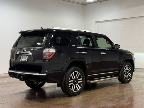 Used 2021 Toyota 4Runner Limited image 4